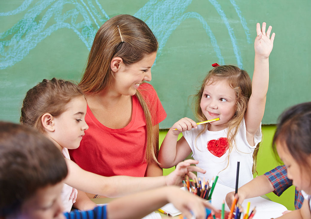 Educación Básica con Enfoque en Estrategias Didácticas